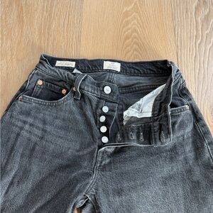Black Levi 501 Curve